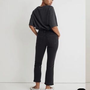 Madewell Curvy Kick Out Crop Jeans - Black Wash - Size 27